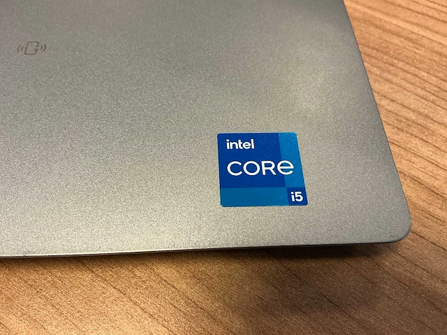 Laptop - dell inc. - latitude 5320 - afbeelding 3 van  7