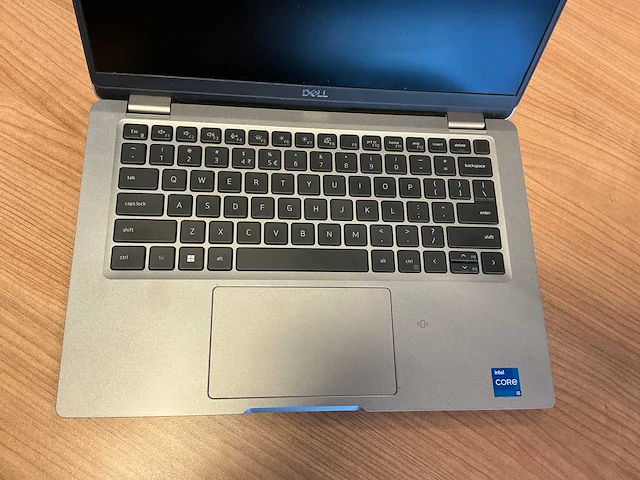 Laptop - dell inc. - latitude 5320 - afbeelding 2 van  6