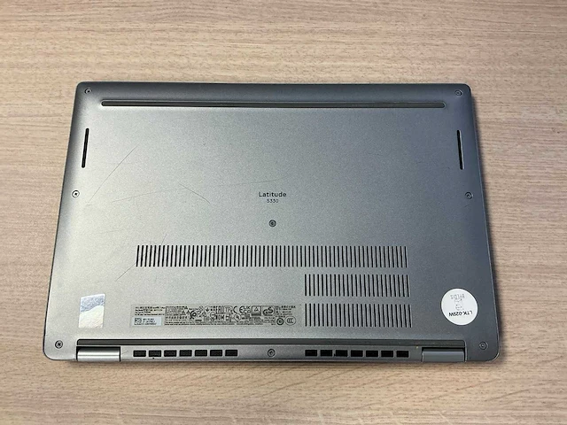 Laptop - dell inc. - latitude 5330 - afbeelding 2 van  8