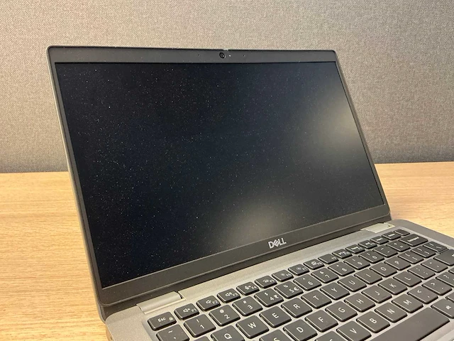 Laptop - dell inc. - latitude 5330 - afbeelding 3 van  7