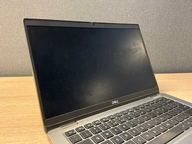 Laptop - dell inc. - latitude 5330 - afbeelding 4 van  8