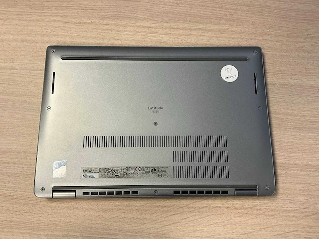 Laptop - dell inc. - latitude 5330 - afbeelding 3 van  7