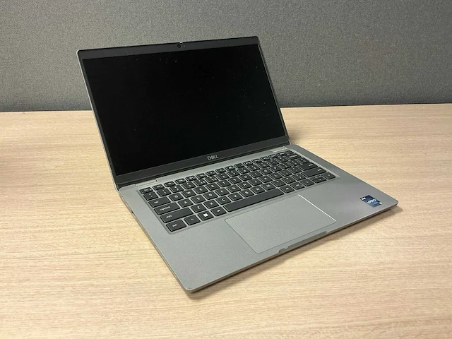Laptop - dell inc. - latitude 5330 - afbeelding 1 van  7