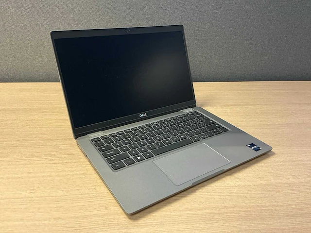 Laptop - dell inc. - latitude 5330 - afbeelding 1 van  8