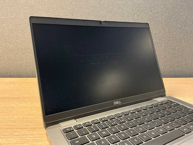 Laptop - dell inc. - latitude 5330 - afbeelding 4 van  8