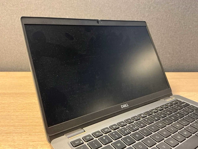 Laptop - dell inc. - latitude 5330 - afbeelding 2 van  9
