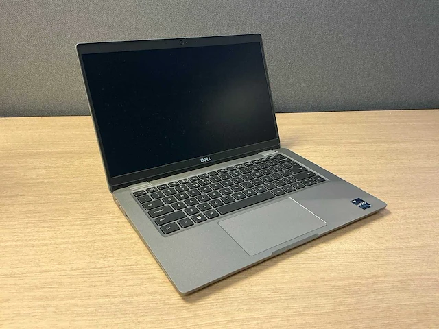 Laptop - dell inc. - latitude 5330 - afbeelding 1 van  8