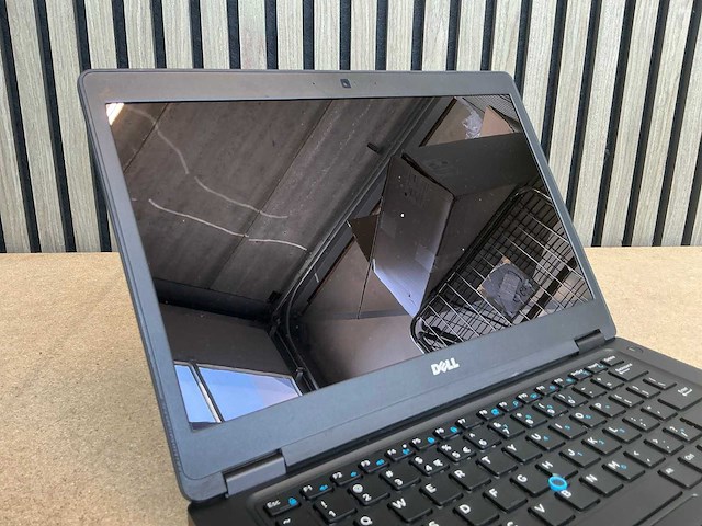 Laptop - dell inc. - latitude 5480 - afbeelding 1 van  3