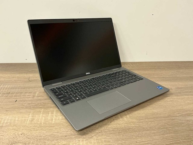 Laptop - dell inc. - latitude 5520 - afbeelding 1 van  7