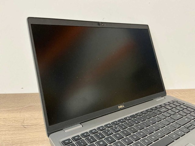 Laptop - dell inc. - latitude 5520 - afbeelding 4 van  7