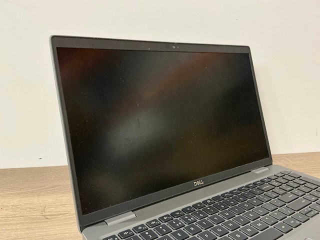 Laptop - dell inc. - latitude 5520 - afbeelding 4 van  7