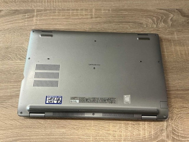 Laptop - dell inc. - latitude 5520 - afbeelding 5 van  6