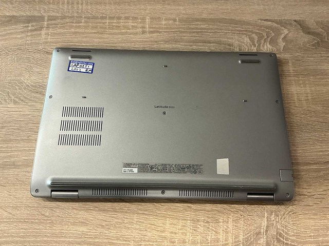 Laptop - dell inc. - latitude 5520 - afbeelding 6 van  7