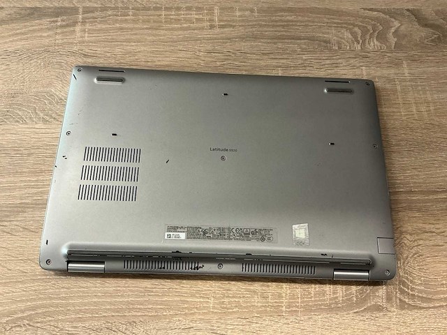Laptop - dell inc. - latitude 5520 - afbeelding 6 van  7