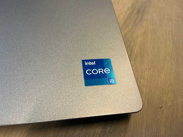 Laptop - dell inc. - latitude 5520 - afbeelding 4 van  8