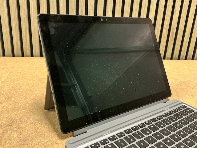 Laptop - dell inc. - latitude 7210 2-in-1 - afbeelding 2 van  4