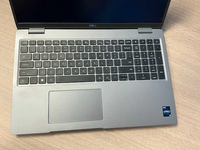 Laptop - dell inc. - precision 3571 - afbeelding 2 van  8