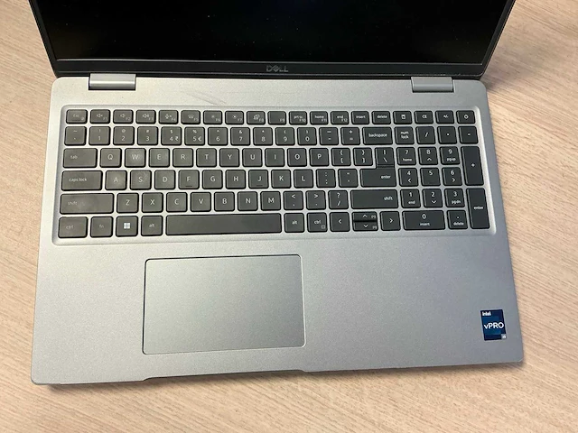 Laptop - dell inc. - precision 3571 - afbeelding 2 van  9