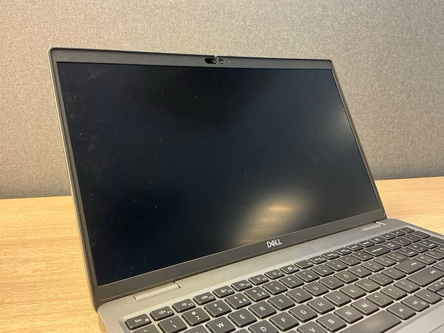 Laptop - dell inc. - precision 3581 - afbeelding 4 van  8