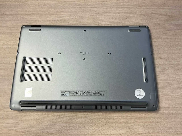 Laptop - dell inc. - precision 3581 - afbeelding 6 van  8