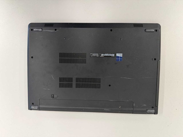 Laptop - dell inc. - vostro 15-3568 - afbeelding 5 van  6