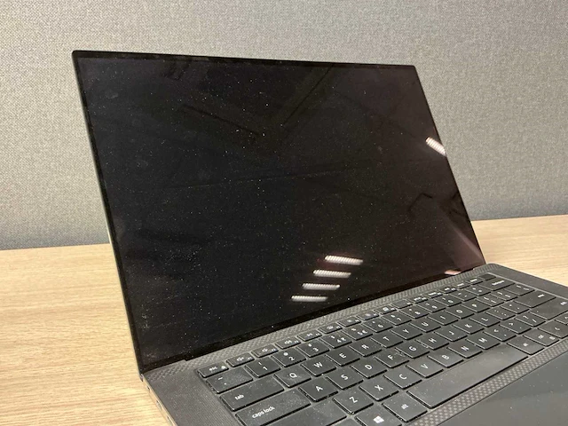 Laptop - dell inc. - xps 15 9510 - afbeelding 3 van  6