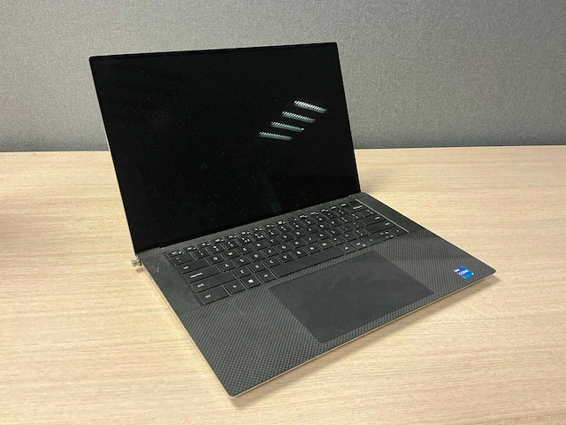 Laptop - dell inc. - xps 15 9510 - afbeelding 1 van  5