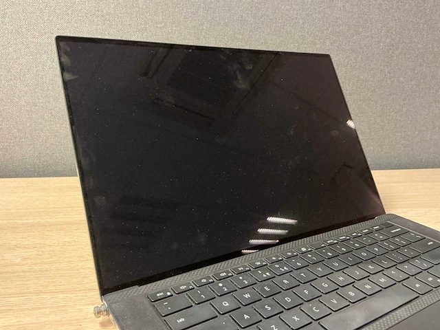 Laptop - dell inc. - xps 15 9510 - afbeelding 5 van  7