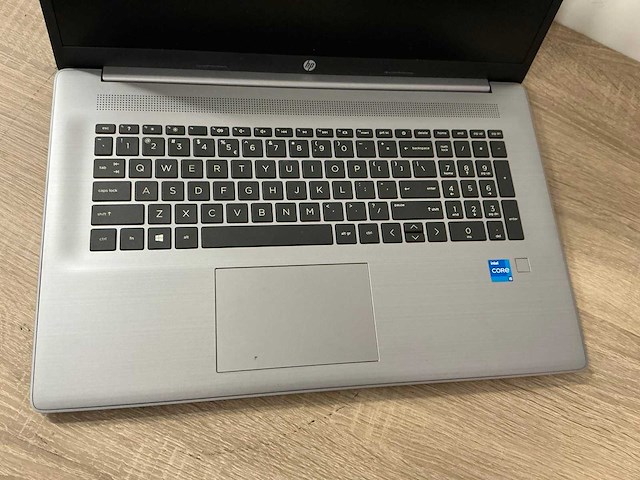 Laptop - hp - hp 470 g8 notebook pc - afbeelding 2 van  8