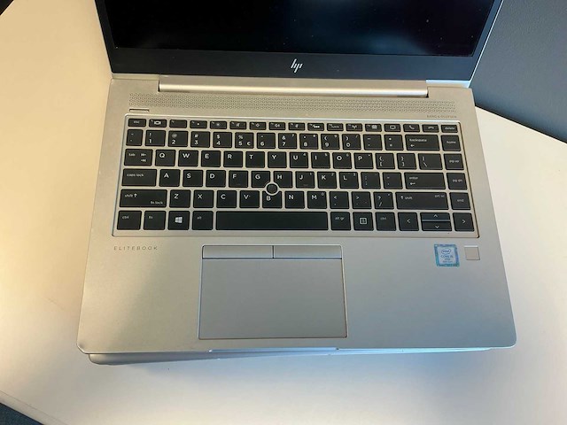 Laptop - hp - hp elitebook 840 g6 (5x) - afbeelding 2 van  6