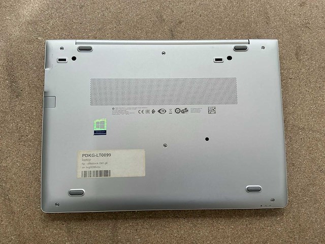 Laptop - hp - hp elitebook 840 g6 - afbeelding 5 van  5
