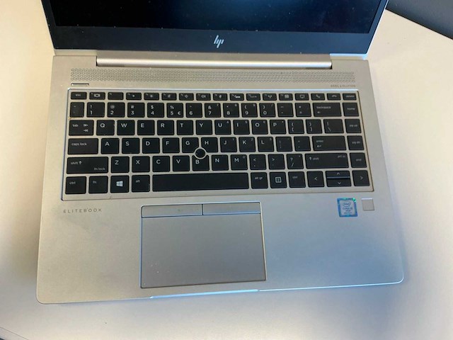 Laptop - hp - hp elitebook 840 g6 - afbeelding 2 van  7