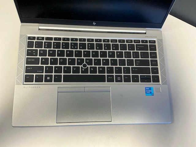 Laptop - hp - hp elitebook 840 g8 notebook pc - afbeelding 2 van  7