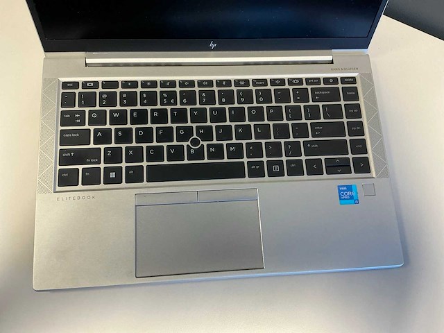 Laptop - hp - hp elitebook 840 g8 notebook pc - afbeelding 2 van  7