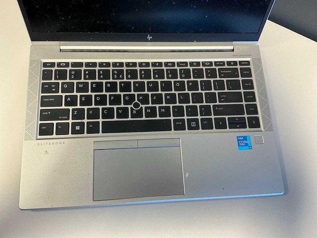Laptop - hp - hp elitebook 840 g8 notebook pc - afbeelding 2 van  7