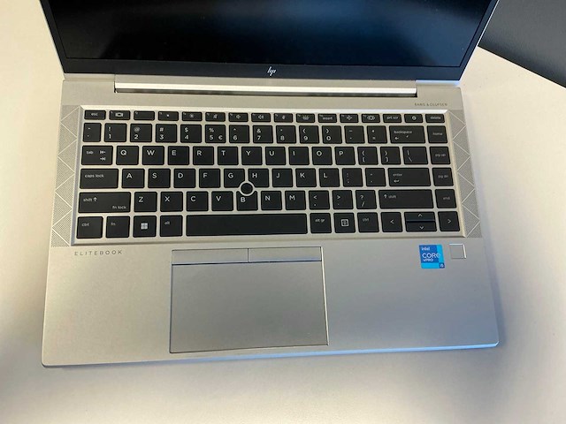 Laptop - hp - hp elitebook 840 g8 notebook pc - afbeelding 2 van  7