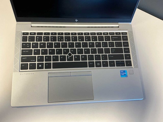 Laptop - hp - hp elitebook 840 g8 notebook pc - afbeelding 2 van  7