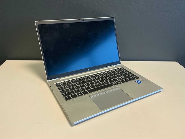 Laptop - hp - hp elitebook 840 g8 notebook pc - afbeelding 1 van  8