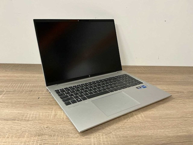 Laptop - hp - hp elitebook 860 16 inch g9 notebook pc - afbeelding 4 van  5