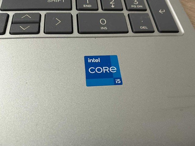 Laptop - hp - hp laptop 15-fd0955nd - afbeelding 3 van  7