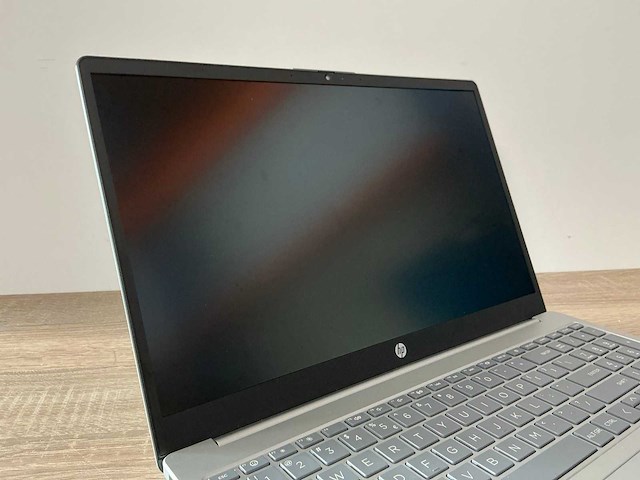 Laptop - hp - hp laptop 15-fd0955nd - afbeelding 4 van  7