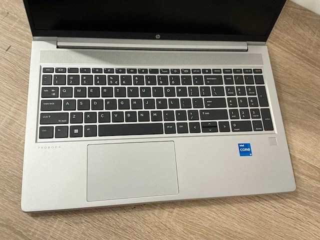 Laptop - hp - hp probook 450 15.6 inch g10 notebook pc - afbeelding 2 van  6