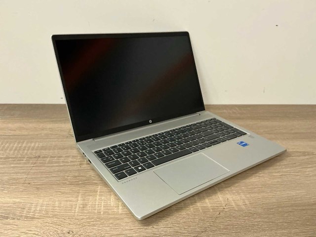 Laptop - hp - hp probook 450 15.6 inch g9 notebook pc - afbeelding 1 van  7