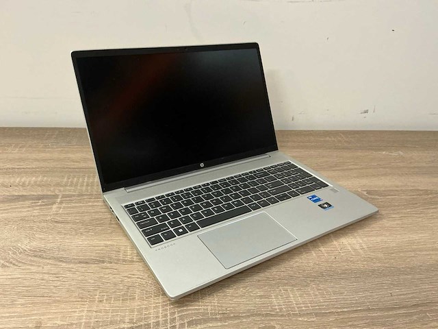Laptop - hp - hp probook 450 15.6 inch g9 notebook pc - afbeelding 1 van  7
