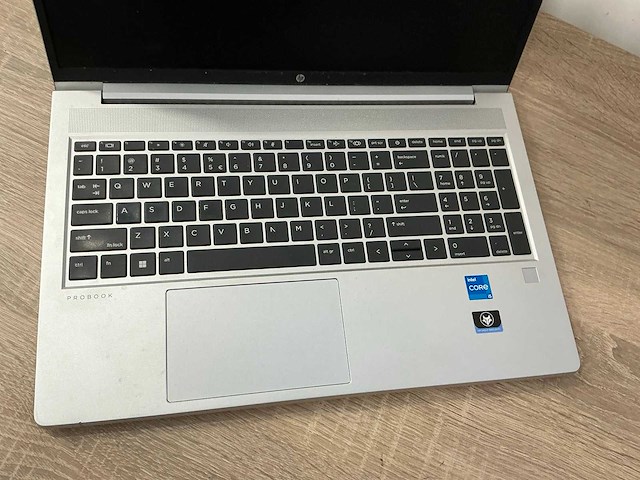 Laptop - hp - hp probook 450 15.6 inch g9 notebook pc - afbeelding 2 van  7