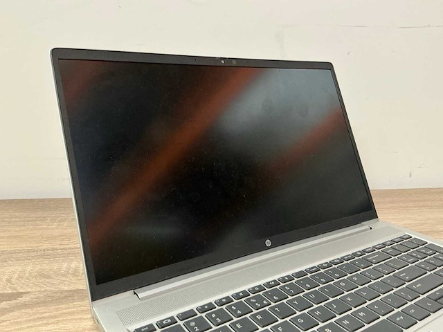 Laptop - hp - hp probook 450 15.6 inch g9 notebook pc - afbeelding 3 van  5