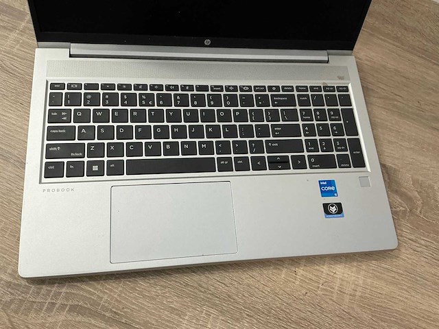 Laptop - hp - hp probook 450 15.6 inch g9 notebook pc - afbeelding 1 van  4