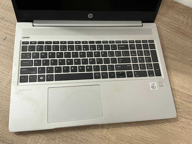 Laptop - hp - hp probook 450 g7 - afbeelding 2 van  6