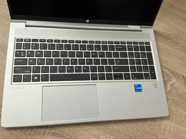 Laptop - hp - hp probook 450 g8 notebook pc - afbeelding 2 van  7