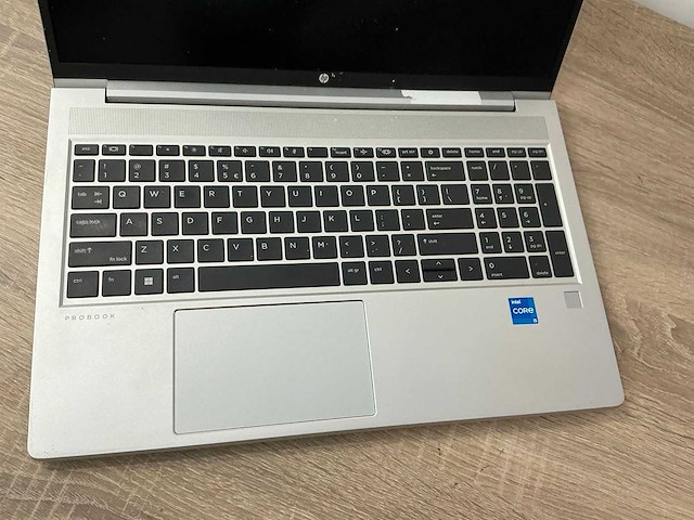 Laptop - hp - hp probook 450 g8 notebook pc - afbeelding 2 van  7